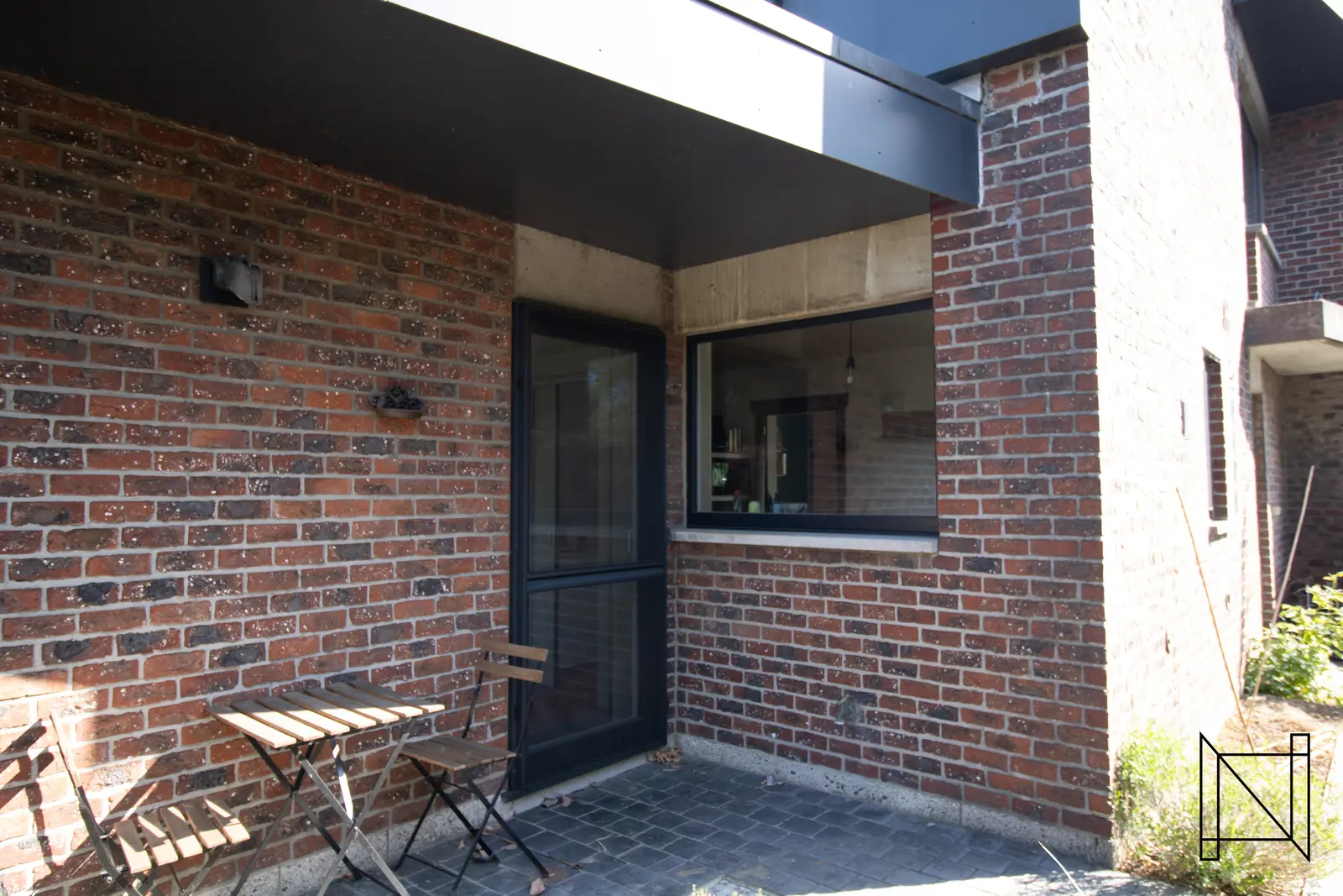 Detail van profiel en aansluiting bij Totaalrenovatie in Hasselt
